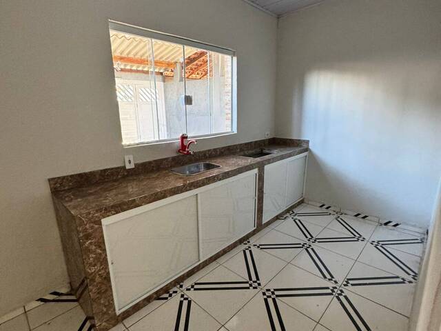 #CA00688 - Casa para Locação em Caraguatatuba - SP - 2